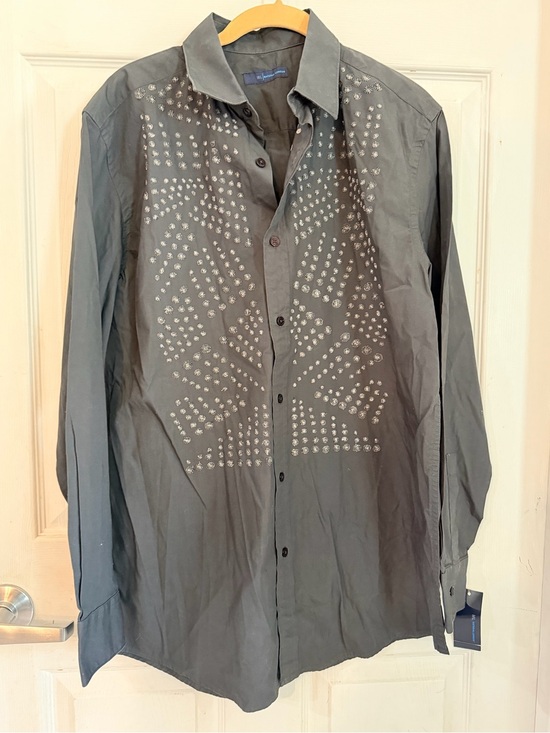 material lon Other - Men's Gray Long-Sleeve Casual Button-Down Shirt with Stud Detail